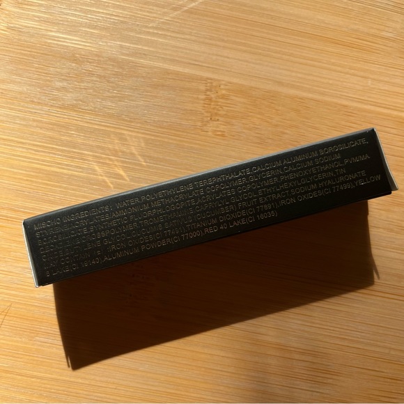 Mischo Cream Eyeshadow; rose gold, glitter - Picture 5 of 5